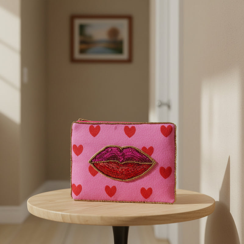 Lips On Heart Print Small Pouch