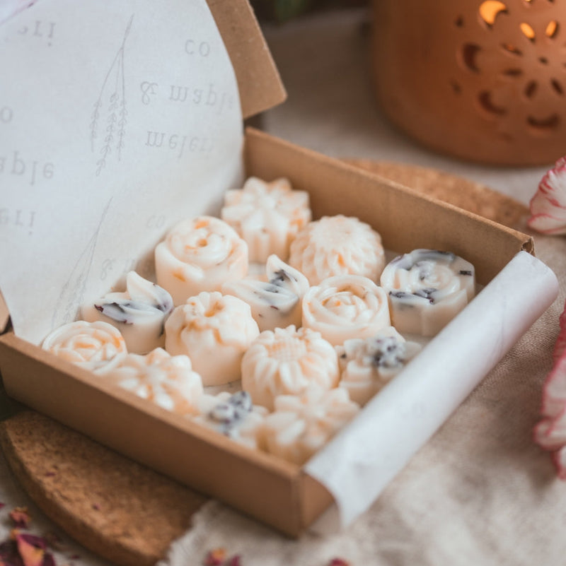 Floral Shaped Soy Wax Melts ~ Box of 15