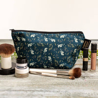Eucalyptus Noir Makeup Bag
