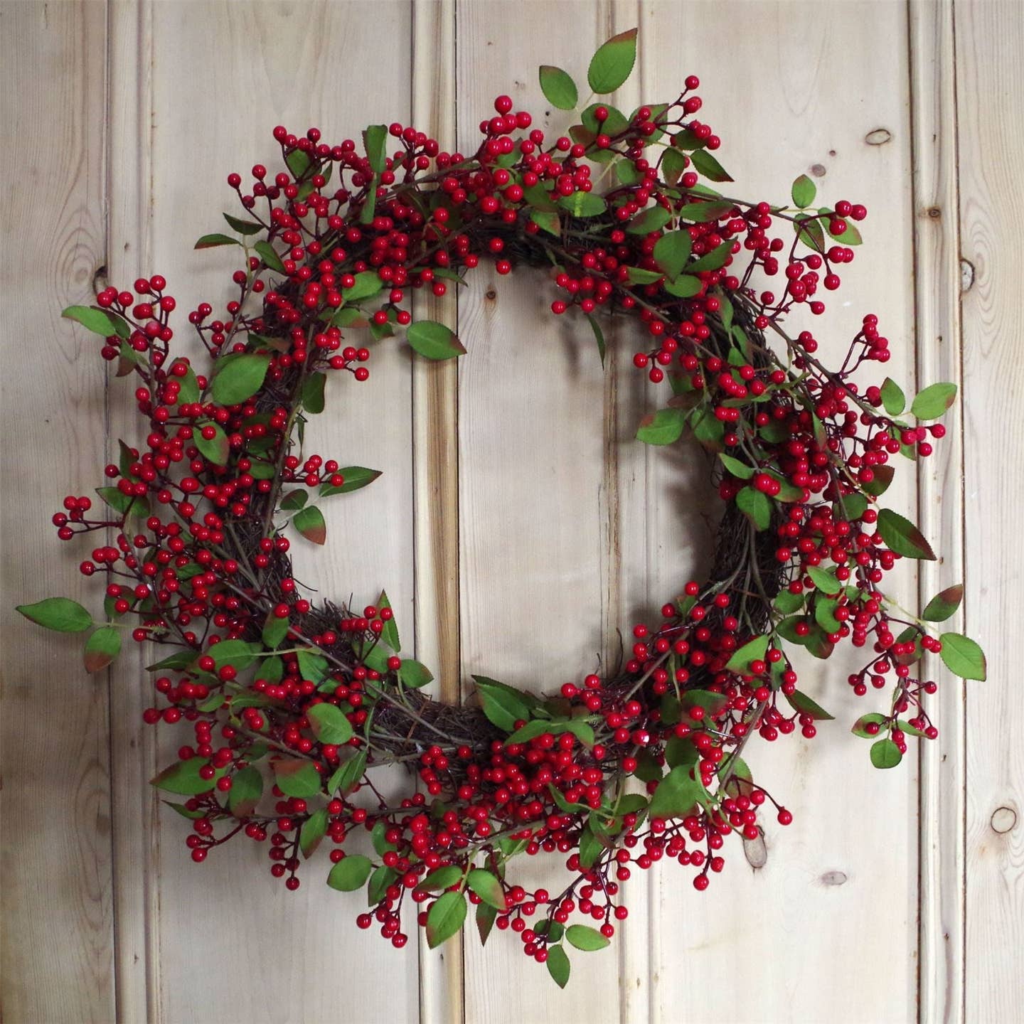 Large Luxury Natural Look Red Floristry Christmas Wreath