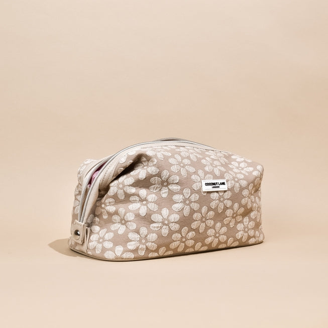 Magic Lifestyle Pouch - Mocha Flower