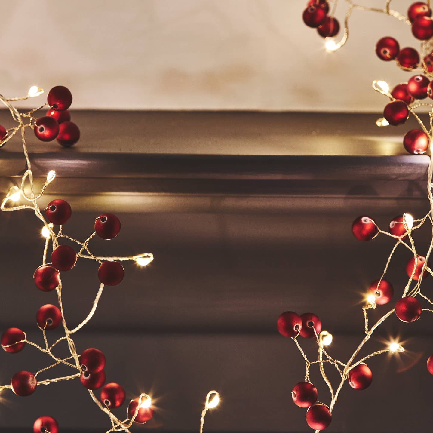 Red Berry String Light Chain