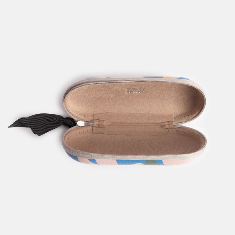 Confetti Hearts Zip Glasses Case