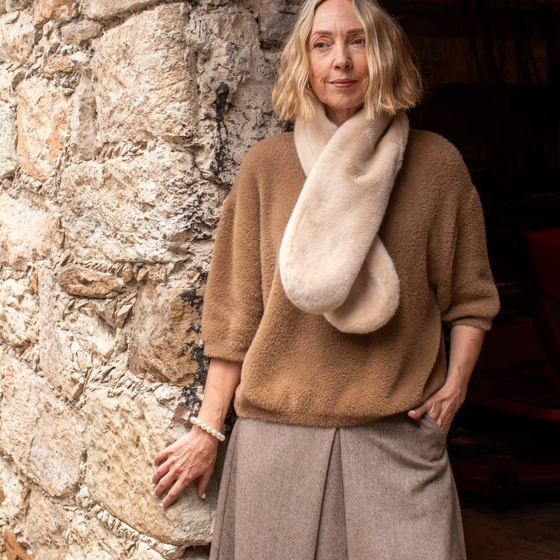 Verity Scarf ~ Flat Fur | Labrador