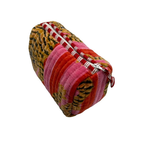 Madagascar Make Up Bag in Pink