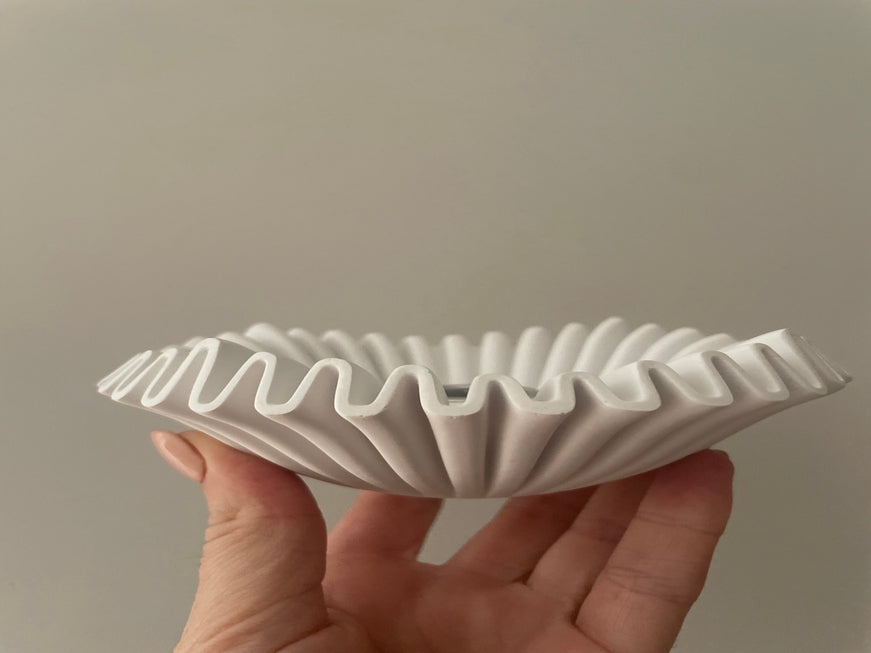 Ruffle Decor Candle Holder in White