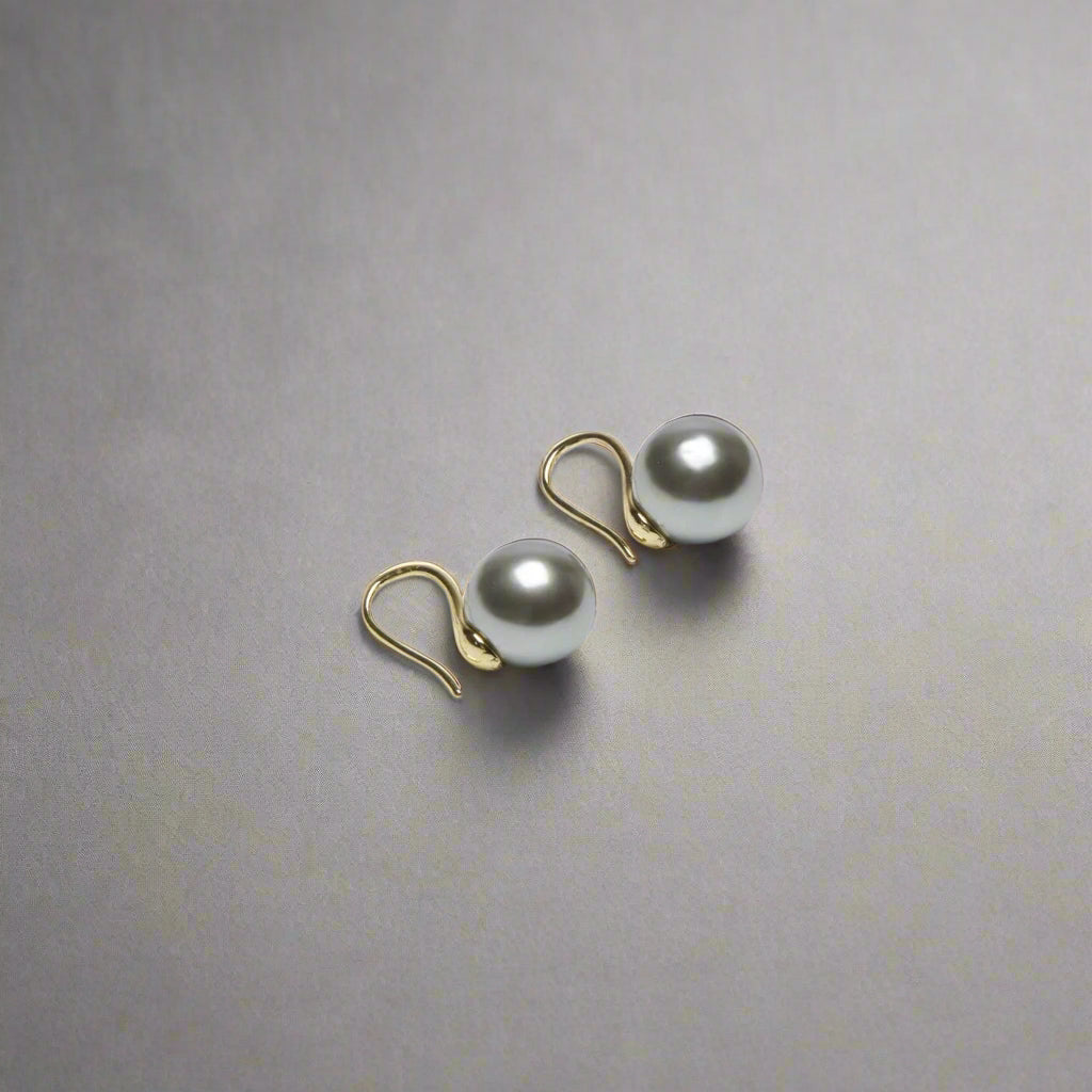 Cambridge Pull Through Ball Earrings | Grey Pearl