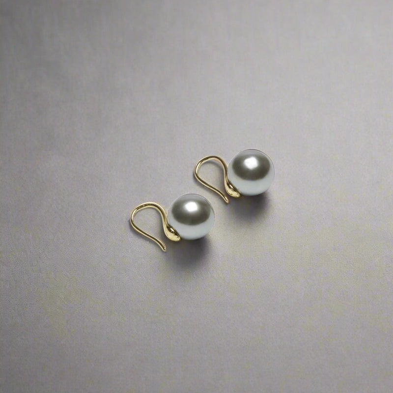 Cambridge Pull Through Ball Earrings | Grey Pearl