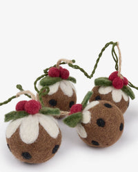 Christmas Puddings Garland