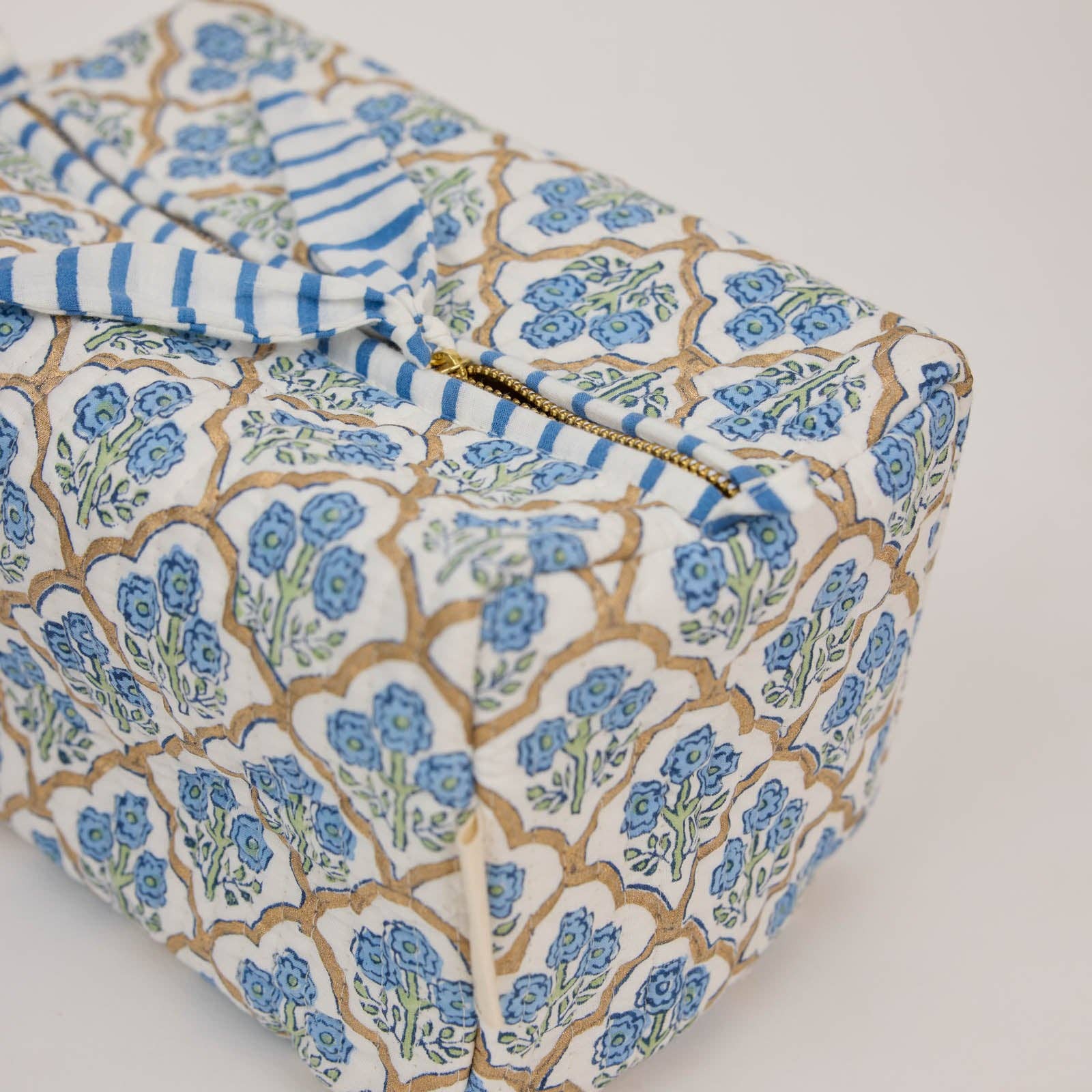Organic Cotton Toiletry Bag - Trellis Indigo