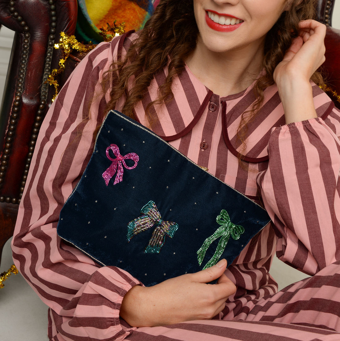 Multi Bow Large Pouch