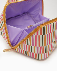 Abstract Lines Flat Lay Make-Up Bag