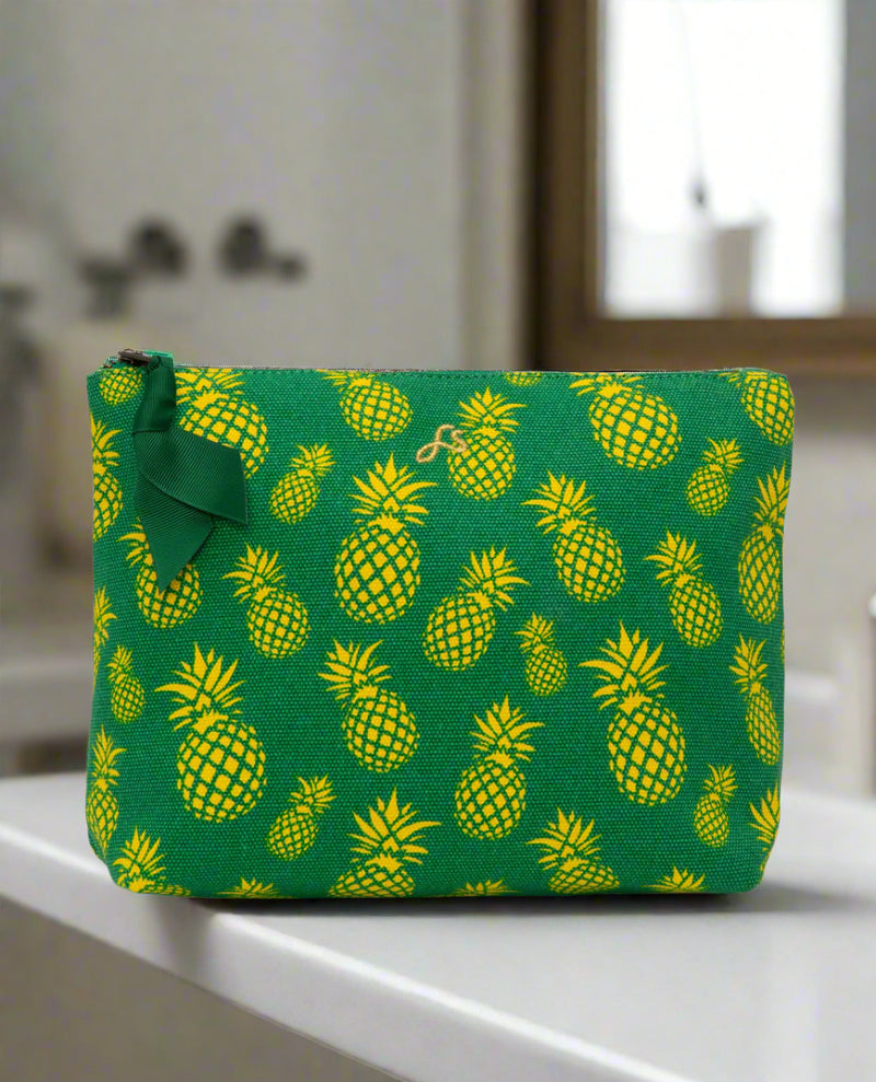 Pineapple Mila Canvas Washbag