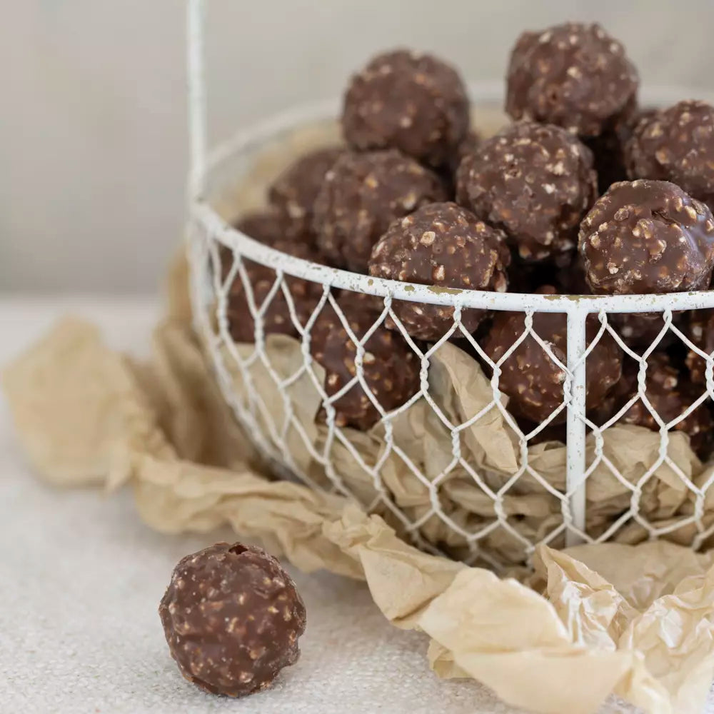 Bunny Basket Antique White 