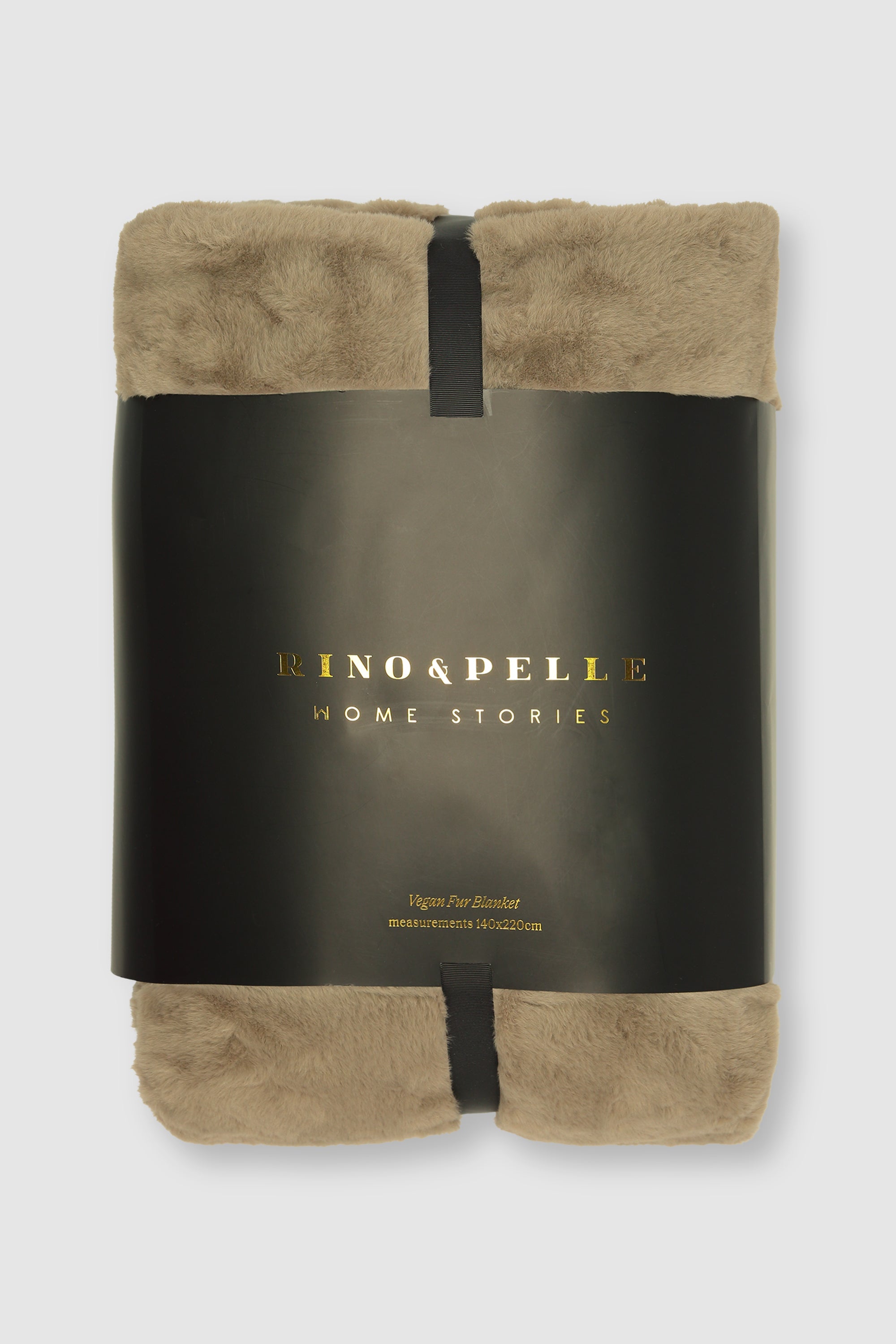Luxurious Faux Fur Throw – Taupe