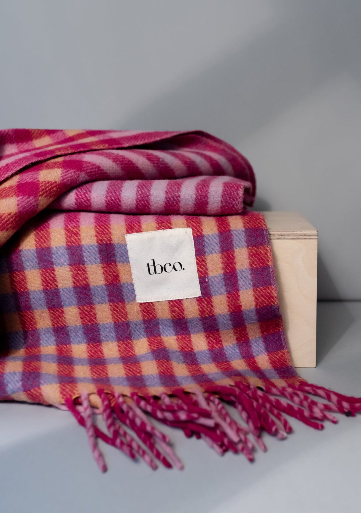 Small Recycled Wool Picnic Blanket - Pink Micro Gingham