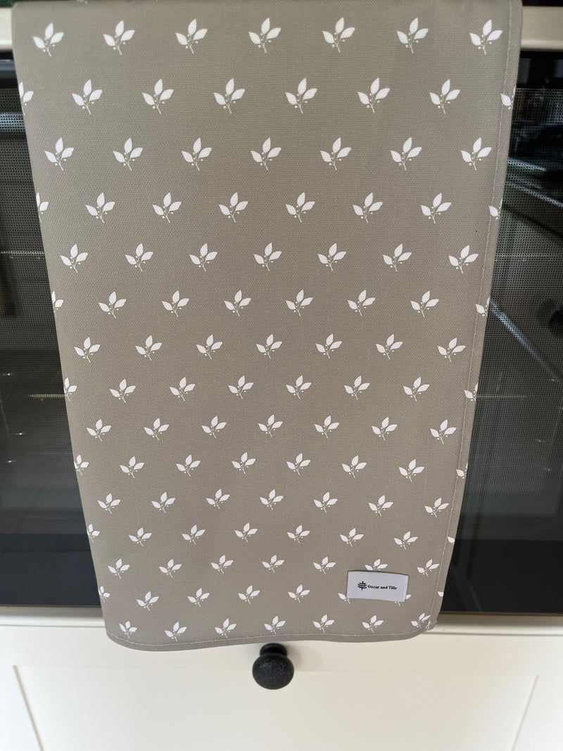 Leaf design Tea Towel
