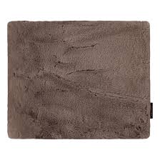 Luxurious Faux Fur Throw – Taupe