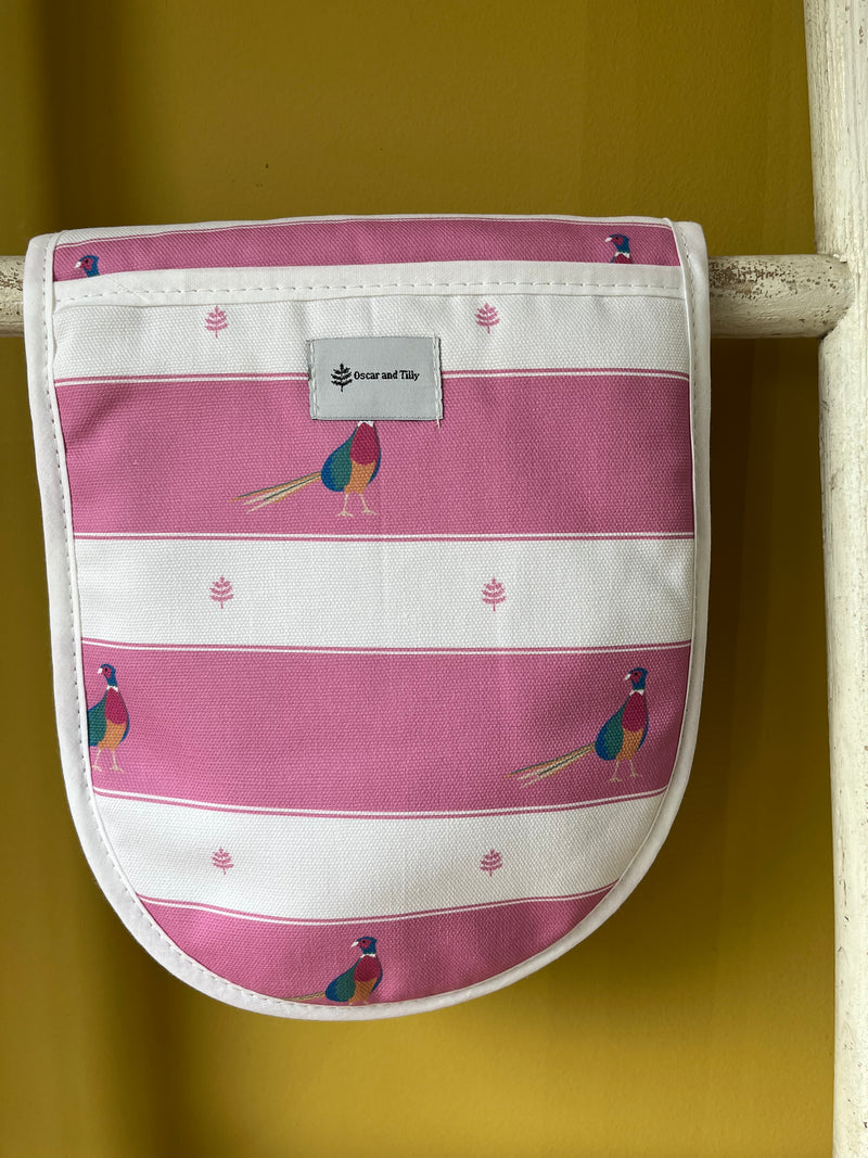 Oscar & Tilly Pheasant Design Oven Gloves