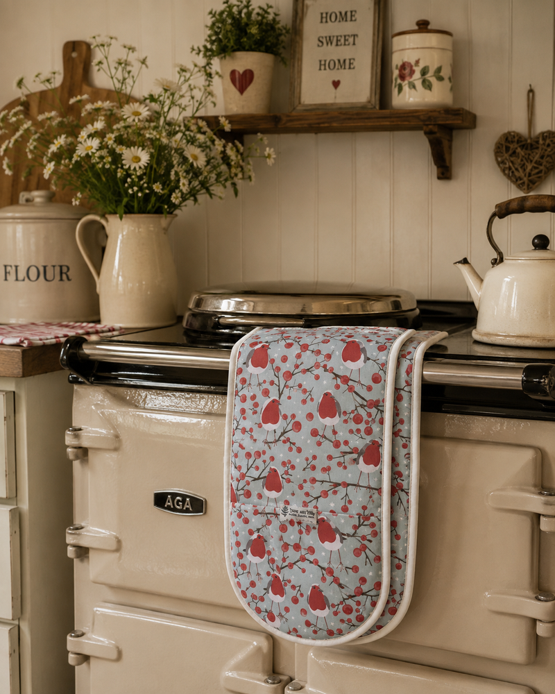 Robin and Berries – Oven Glove
