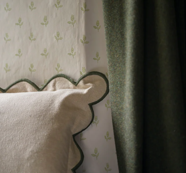 Scallop Cushion - Moss