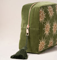 Elizabeth Scarlett Sun Goddess Wash Bag  in Fern Green