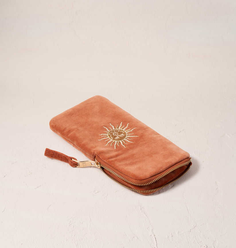 Elizabeth Scarlett Sun Goddess Glasses Case in Rust