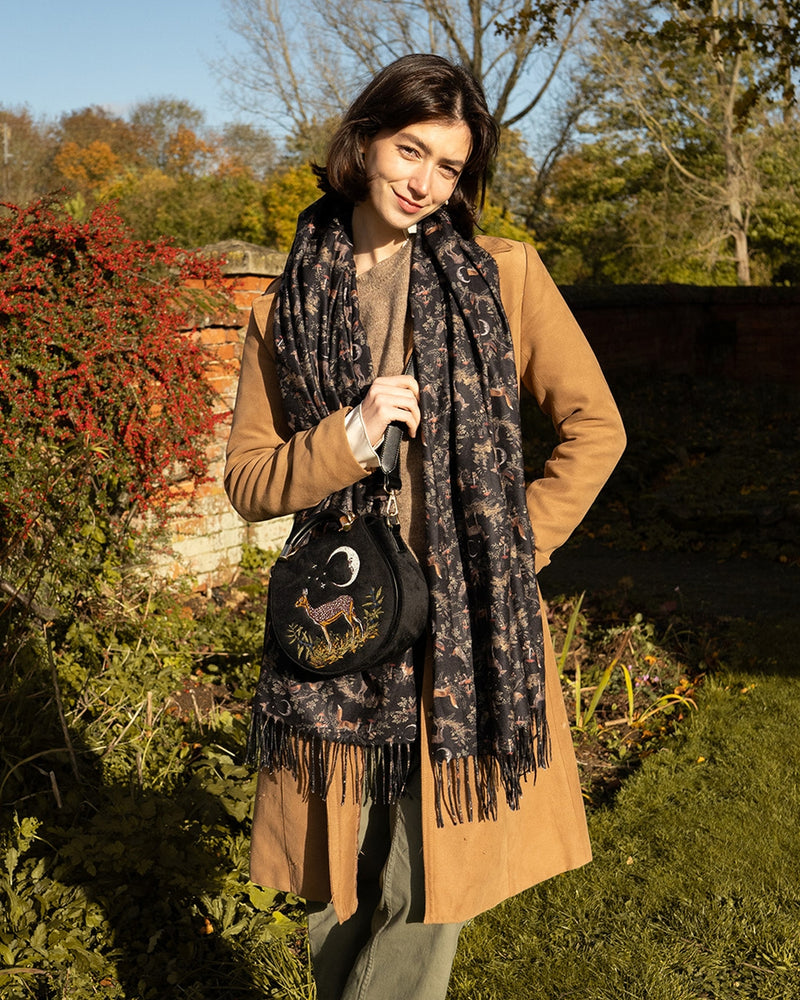 Fable A Night's Tale Woodland Heavyweight Scarf – Midnight