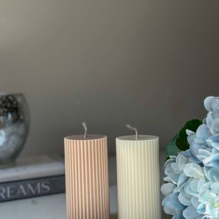 Fragranced Ribbed Candles ~ Wild Fig & Cassis
