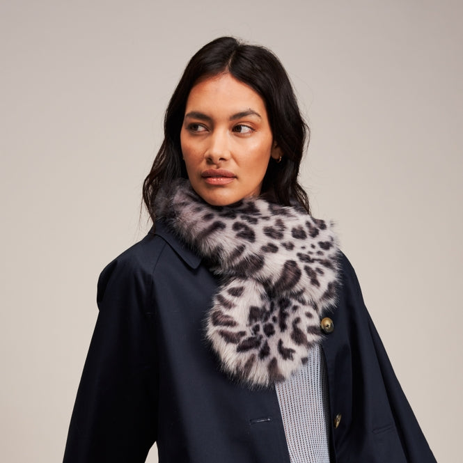 Luxurious Petite Furry Loop Scarf ~ Silver Leopard