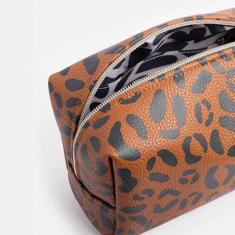 Tan Leopard Cube Cosmetic Bag