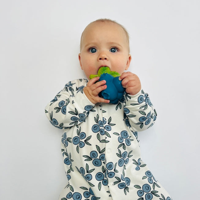 Organic Cotton Baby Sleepsuit in Cream "Blueberry"