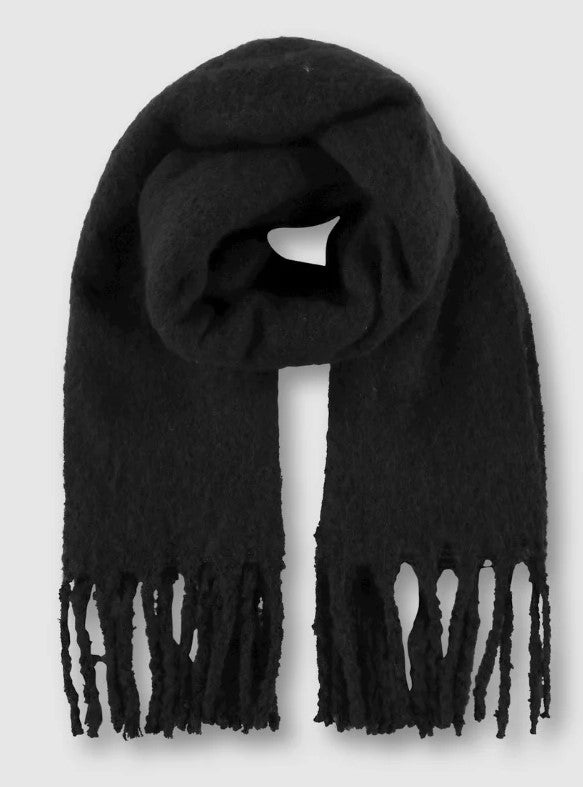 Gella cosy scarf