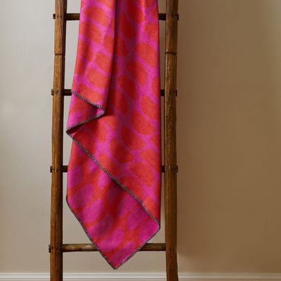 Cotton Halfmoon Throw in Green or Pink & Orange