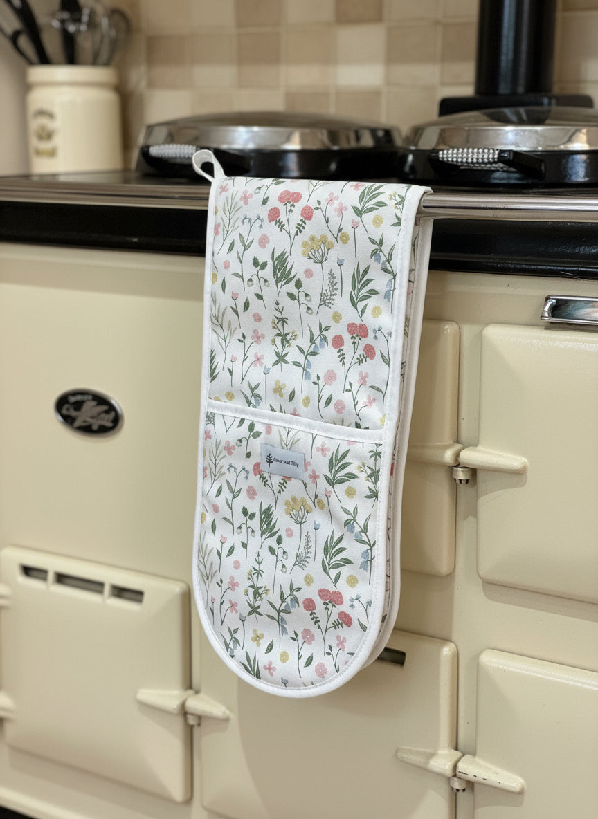 Wild Meadow Flowers Oven Gloves