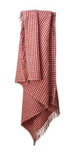 Houndstooth Berry Red Throw