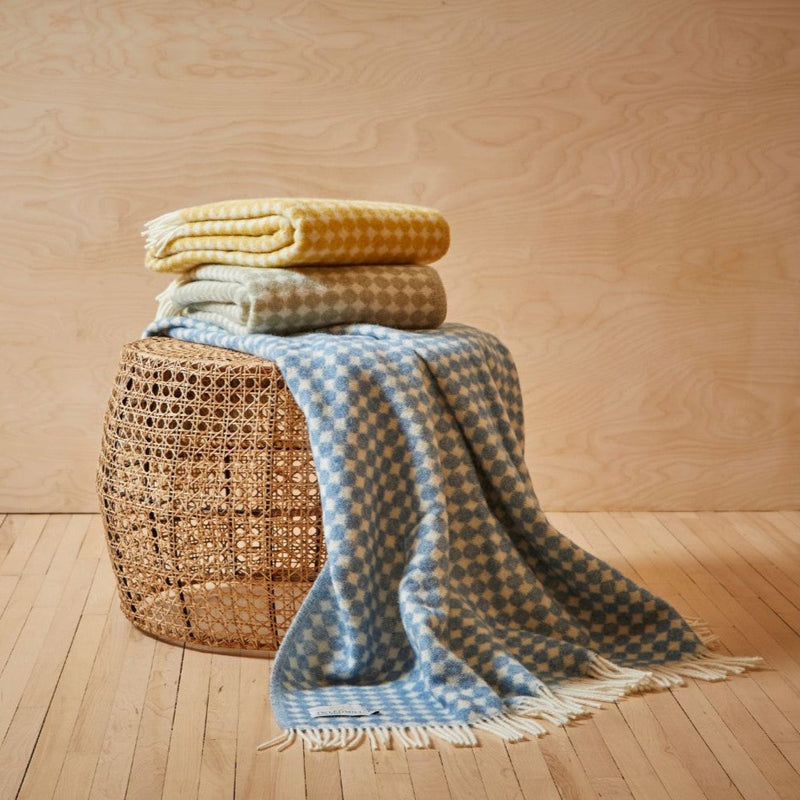 Jacquard Spot Wool Throw ~ Sage