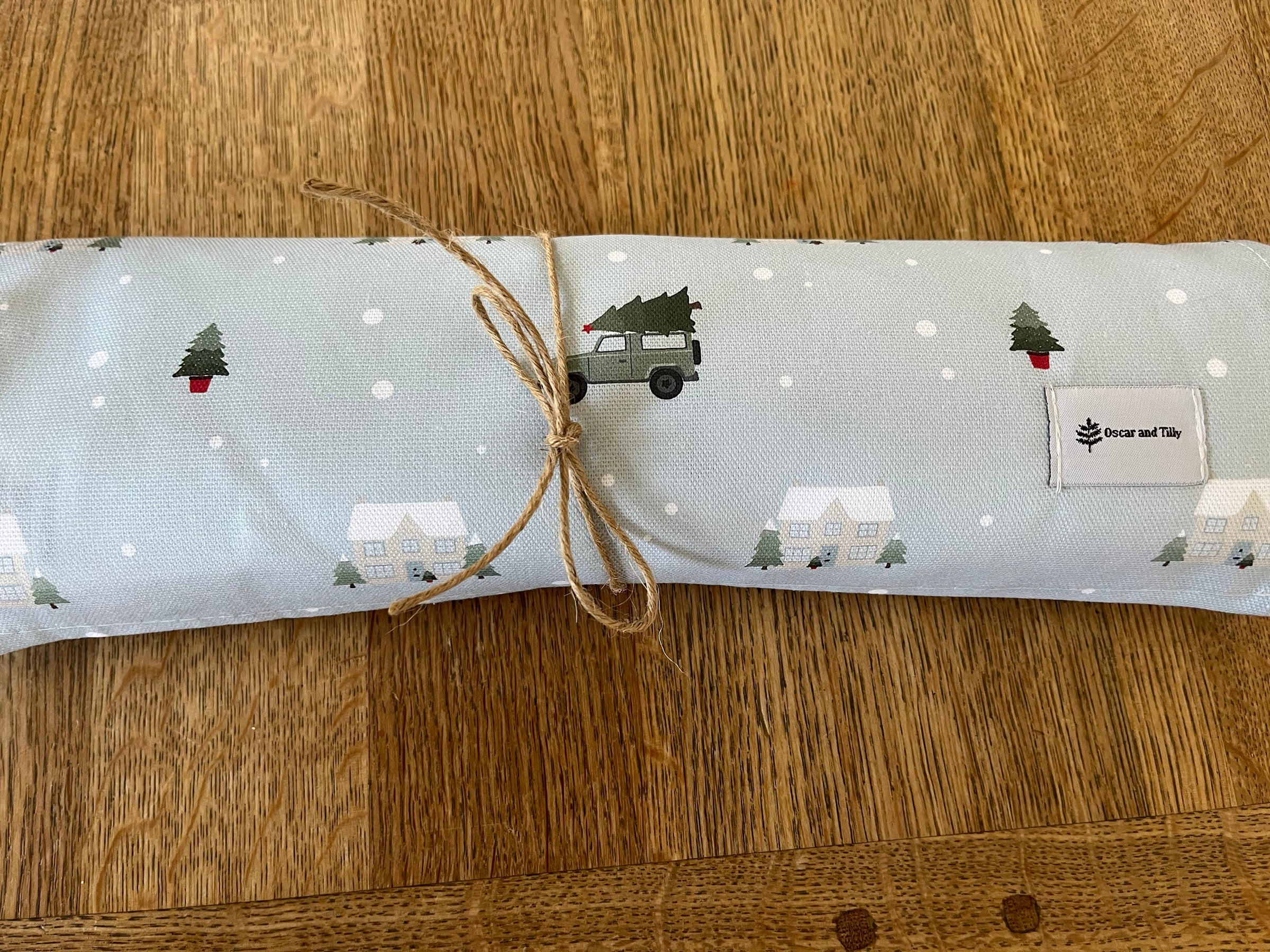 ‘Home for Christmas’ Table Runner