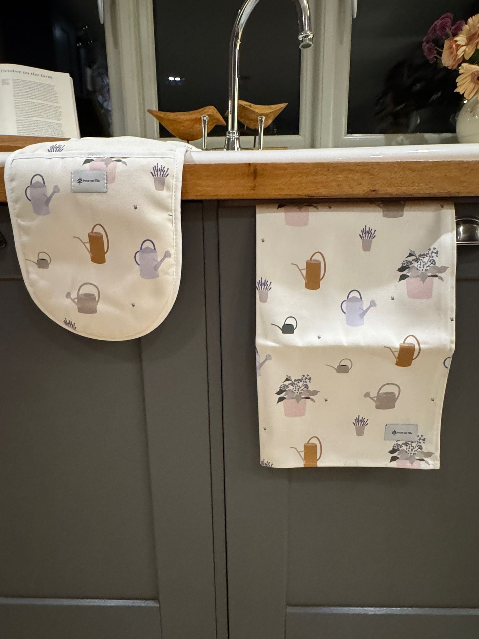 Watering Can and Flowerpots Design Tea Towel