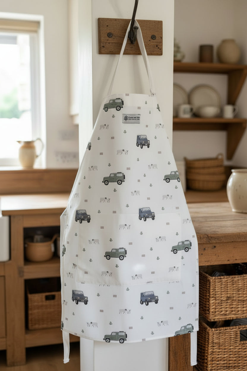 Land Rover Design Apron ~ White